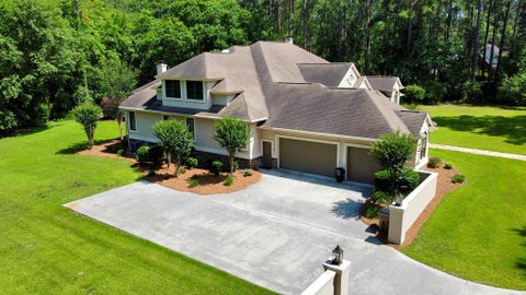 Tiny photo for 87 Waterfront Street, Tifton, GA 31794 (MLS # 138375)