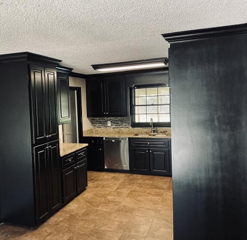 Tiny photo for 2210 Madison Ave, Tifton, GA 31794 (MLS # 143043)
