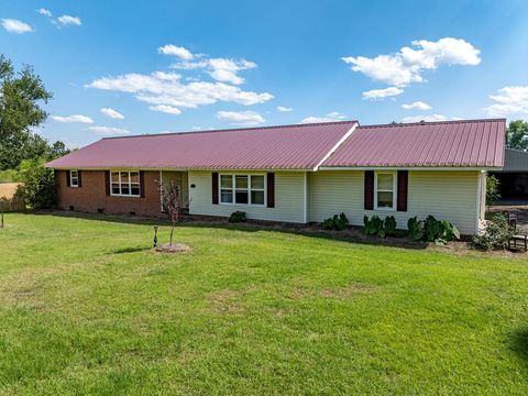 Photo of 86 Owen Medford Rd, Lenox, GA 31637 (MLS # 138351)