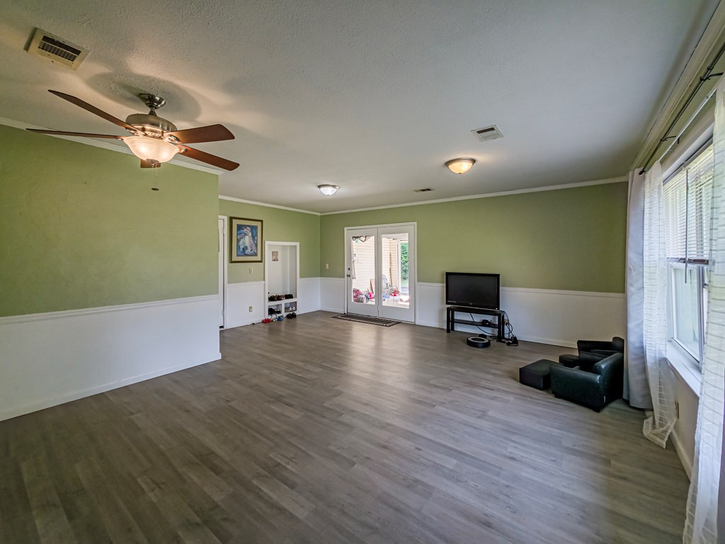 86 Owen Medford Rd