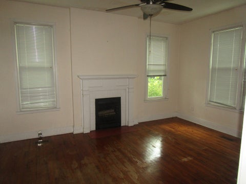 Tiny photo for 608 S Main ST, Fitzgerald, GA 31750 (MLS # 142906)