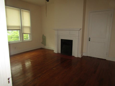 Tiny photo for 608 S Main ST, Fitzgerald, GA 31750 (MLS # 142906)