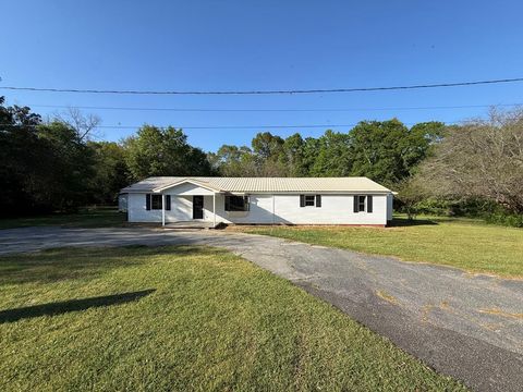 607 College St Sumner GA 31789