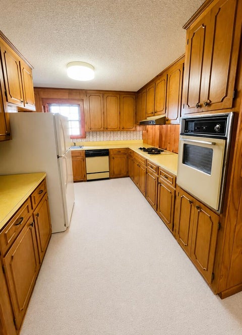 Tiny photo for 304 Redwood Road, Fitzgerald, GA 31750 (MLS # 143054)