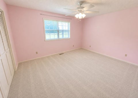 Tiny photo for 304 Redwood Road, Fitzgerald, GA 31750 (MLS # 143054)