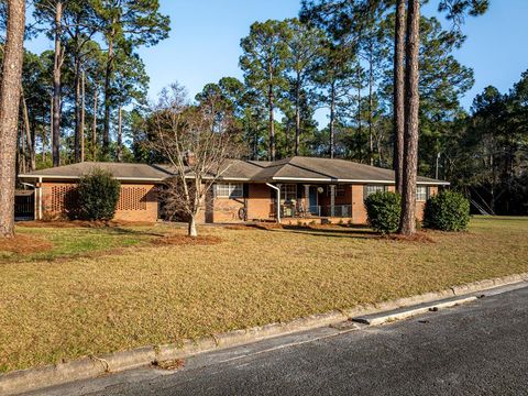 1447 Davis Ave Tifton GA 31794