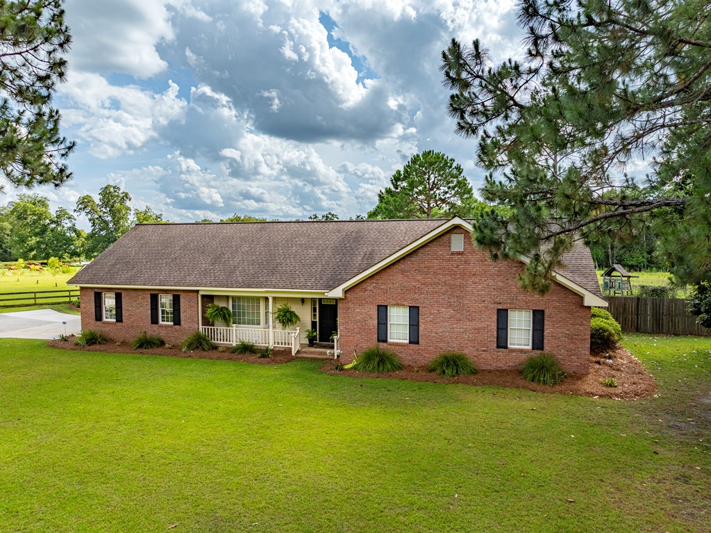 145 Wendy Ln