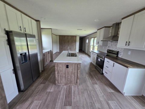 Tiny photo for 141 Harding Road, Fitzgerald, GA 31750 (MLS # 143220)