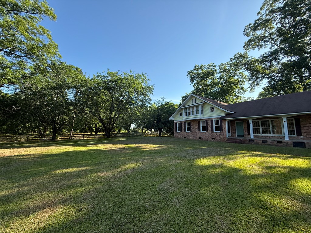 2884 N Highway 41