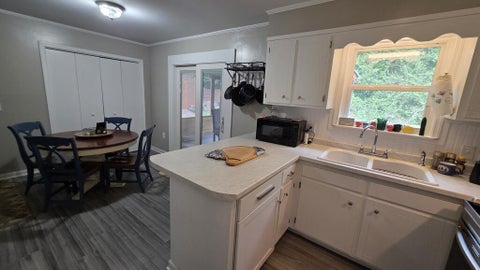 Tiny photo for 147 Lee Ann Road, Fitzgerald, GA 31750 (MLS # 143117)