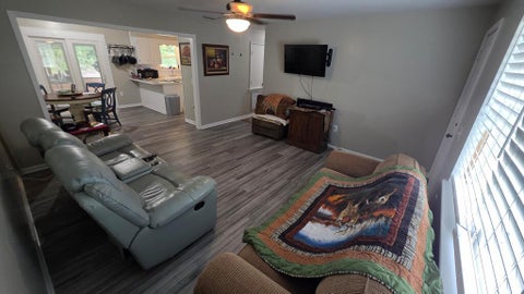 Tiny photo for 147 Lee Ann Road, Fitzgerald, GA 31750 (MLS # 143117)