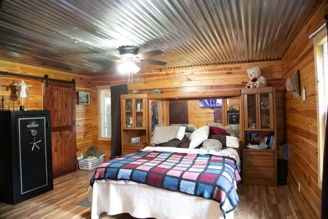 Tiny photo for 340 Joshlyn Rd, Fitzgerald, GA 31750 (MLS # 142916)