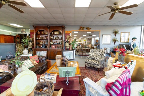 Tiny photo for 512 S Tift Ave, Tifton, GA 31794 (MLS # 137974)