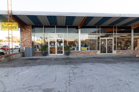 Tiny photo for 512 S Tift Ave, Tifton, GA 31794 (MLS # 137974)