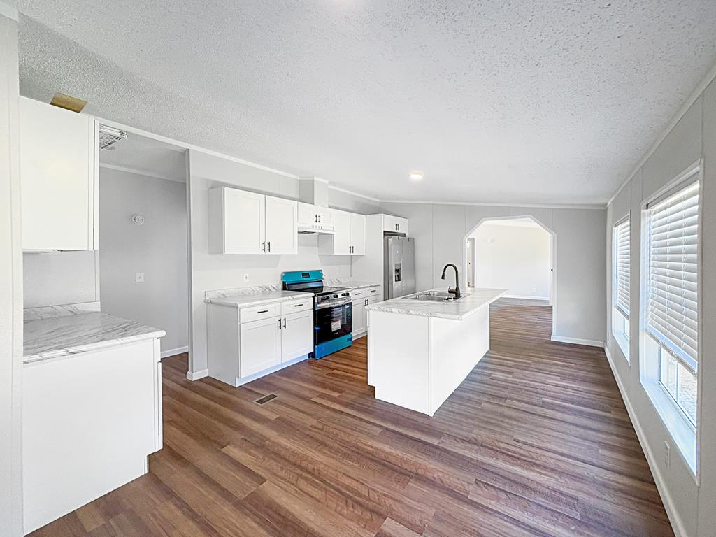 672 Brock Road