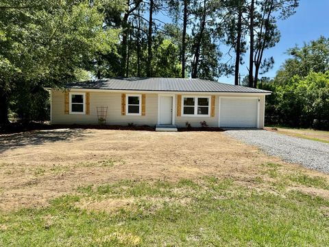 702 N Livingston Street Sylvester GA 31791