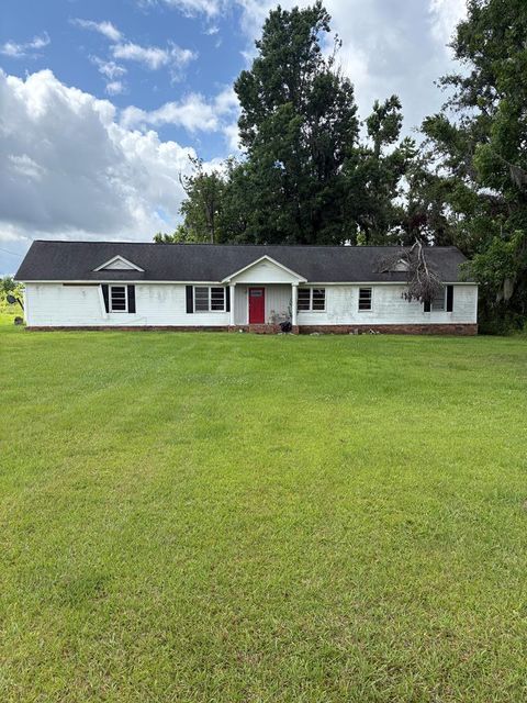 245 Smith Dairy Rd Ray City GA 31645