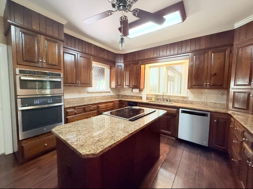 302 W 26th Street