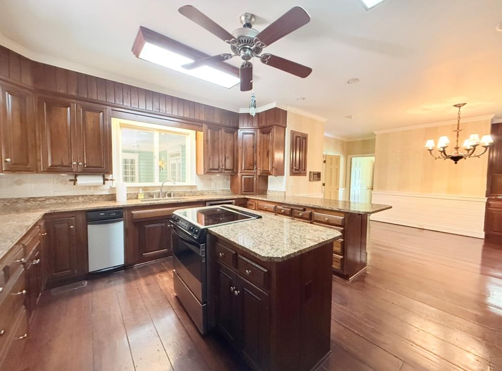 302 W 26th Street