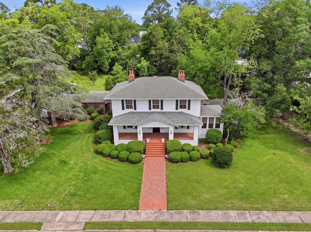 315 E College Avenue