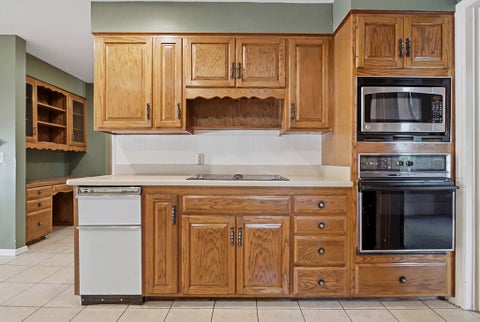 Tiny photo for 315 E College Avenue, Ashburn, GA 31714 (MLS # 142719)