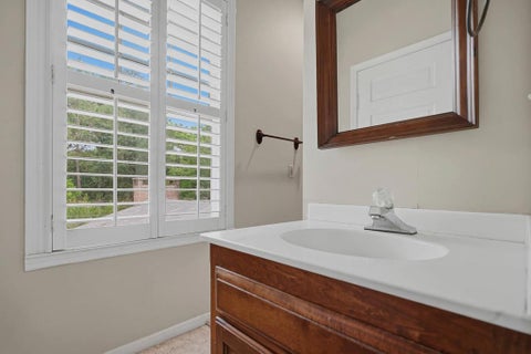 Tiny photo for 315 E College Avenue, Ashburn, GA 31714 (MLS # 142719)