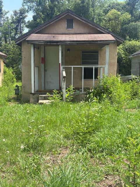 Photo of 821 S Oak Street, Valdosta, GA 31601 (MLS # 142736)
