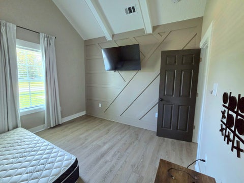 Tiny photo for 215 E Eighth Street, Adel, GA 31620 (MLS # 142839)