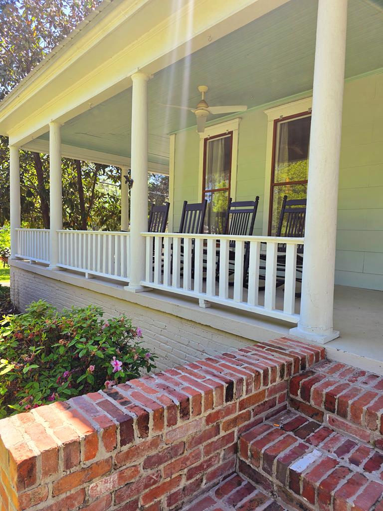 710 W Central Avenue