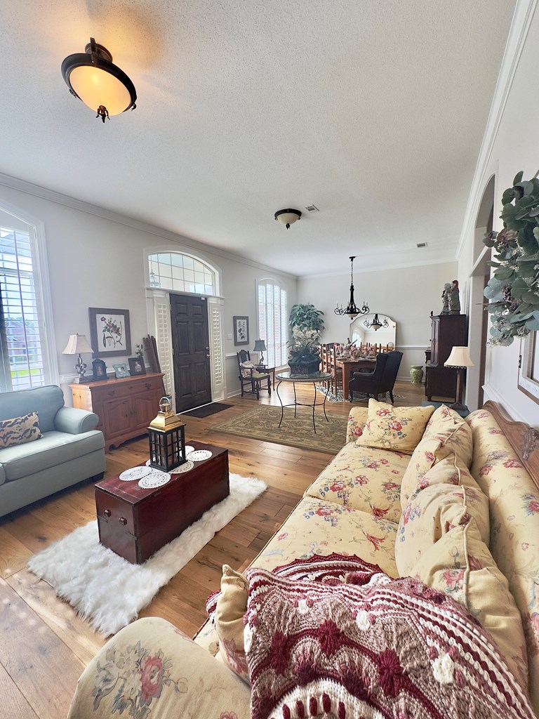 3737 Bermuda Run Dr