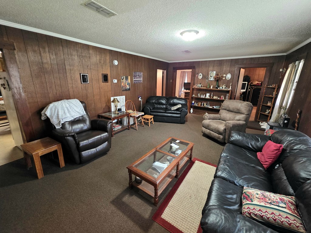 1062 Mystic Highway