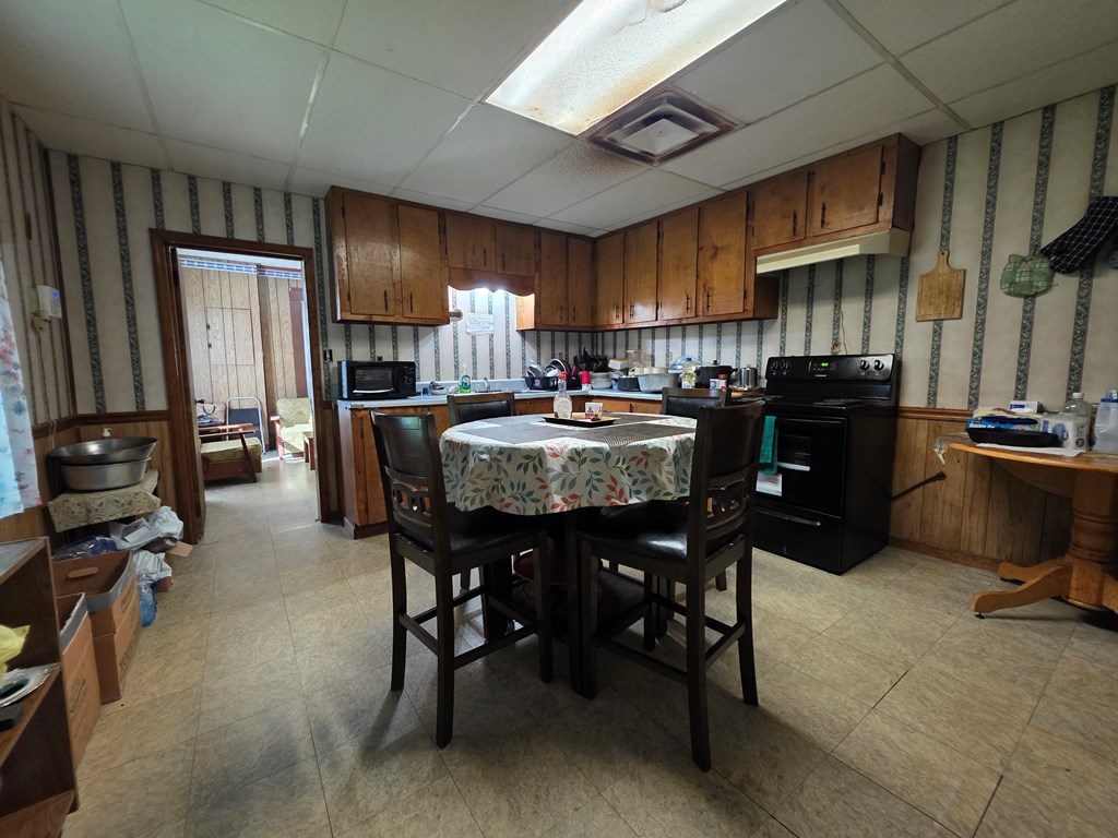 1062 Mystic Highway