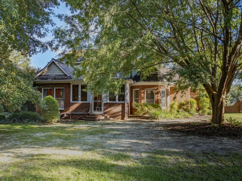 Tiny photo for 5605 W Forest Lake Drive, Tifton, GA 31794 (MLS # 143191)