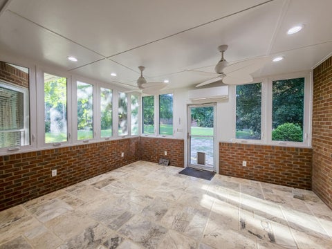 Tiny photo for 5605 W Forest Lake Drive, Tifton, GA 31794 (MLS # 143191)