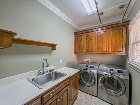 Tiny photo for 5605 W Forest Lake Drive, Tifton, GA 31794 (MLS # 143191)