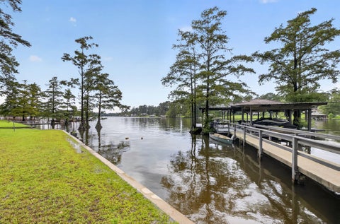 Tiny photo for 800 Lakeshore Dr, Cordele, GA 31015 (MLS # 142987)