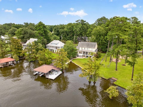 Tiny photo for 800 Lakeshore Dr, Cordele, GA 31015 (MLS # 142987)
