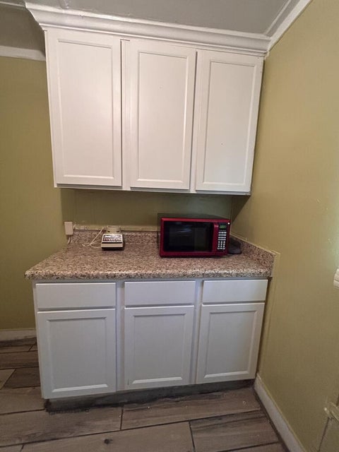 Tiny photo for 199 Jefferson St, Fitzgerald, GA 31750 (MLS # 143035)