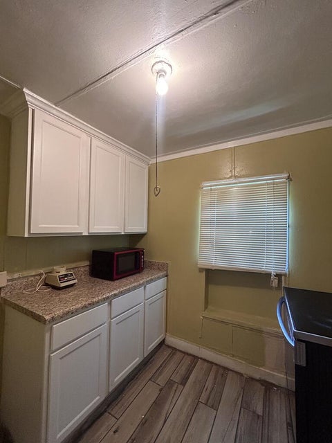 Tiny photo for 199 Jefferson St, Fitzgerald, GA 31750 (MLS # 143035)