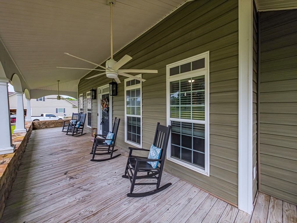 74 Surrey Cir