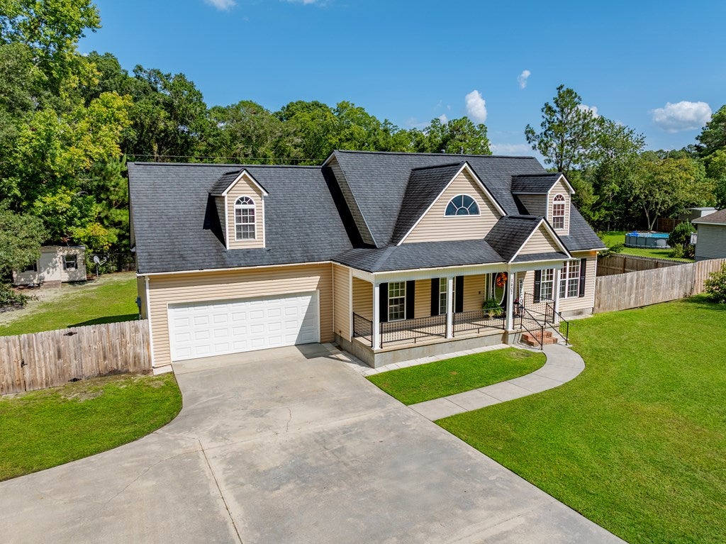 1407 Red Fox Trail