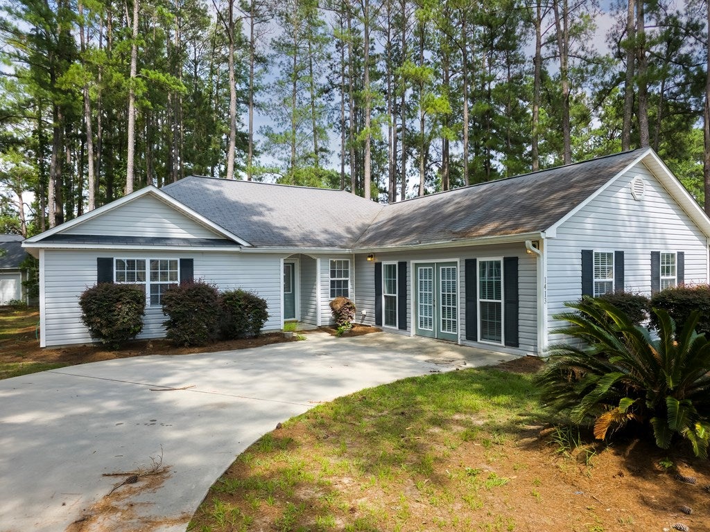 1413 Deer Run