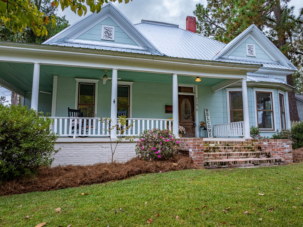 710 W Central Avenue