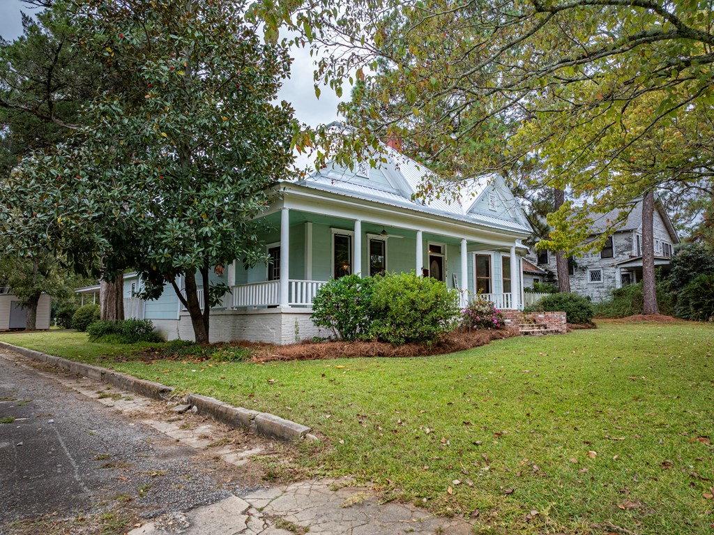 710 W Central Avenue