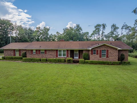Tiny photo for 701 Quincey Batten Loop, Douglas, GA 31533 (MLS # 143082)
