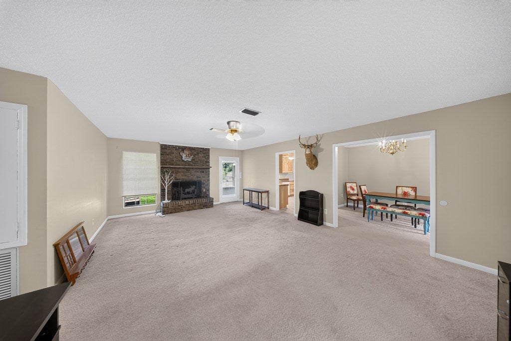 117 Burnside rd