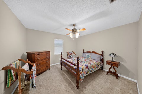 Tiny photo for 117 Burnside Rd, Fitzgerald, GA 31750 (MLS # 142914)