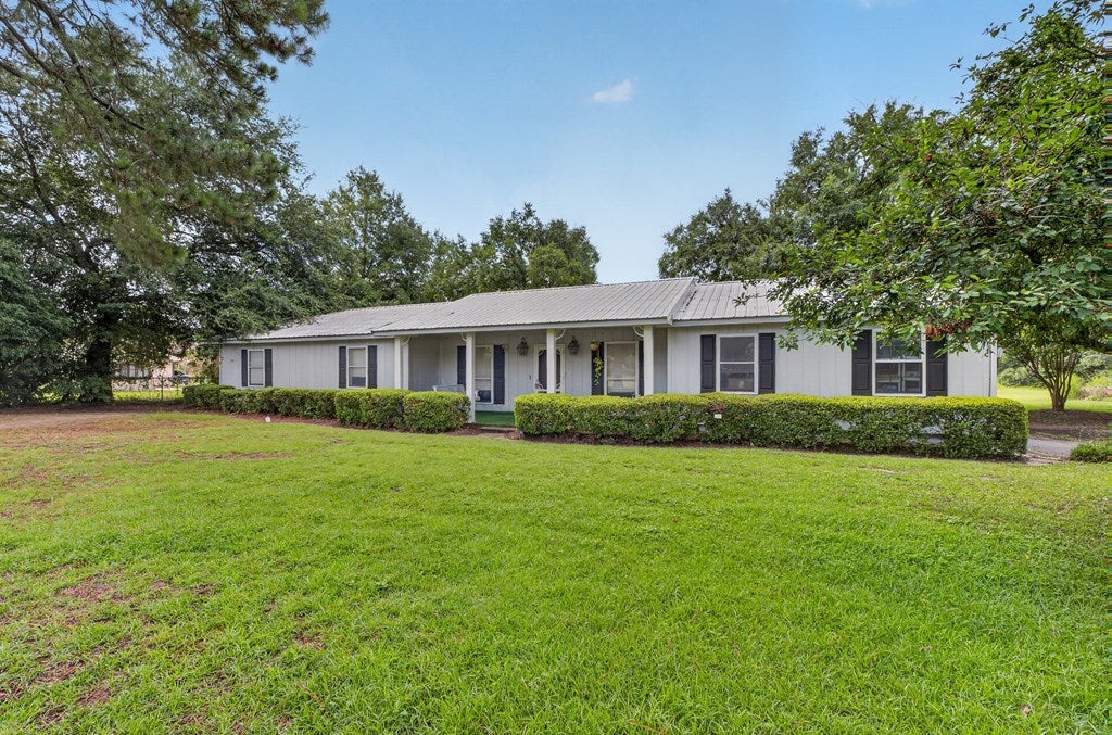 117 Burnside rd
