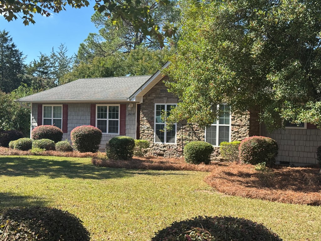 2214 Love Avenue