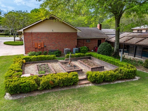 Tiny photo for 1411 N College Ave, Tifton, GA 31794 (MLS # 142484)